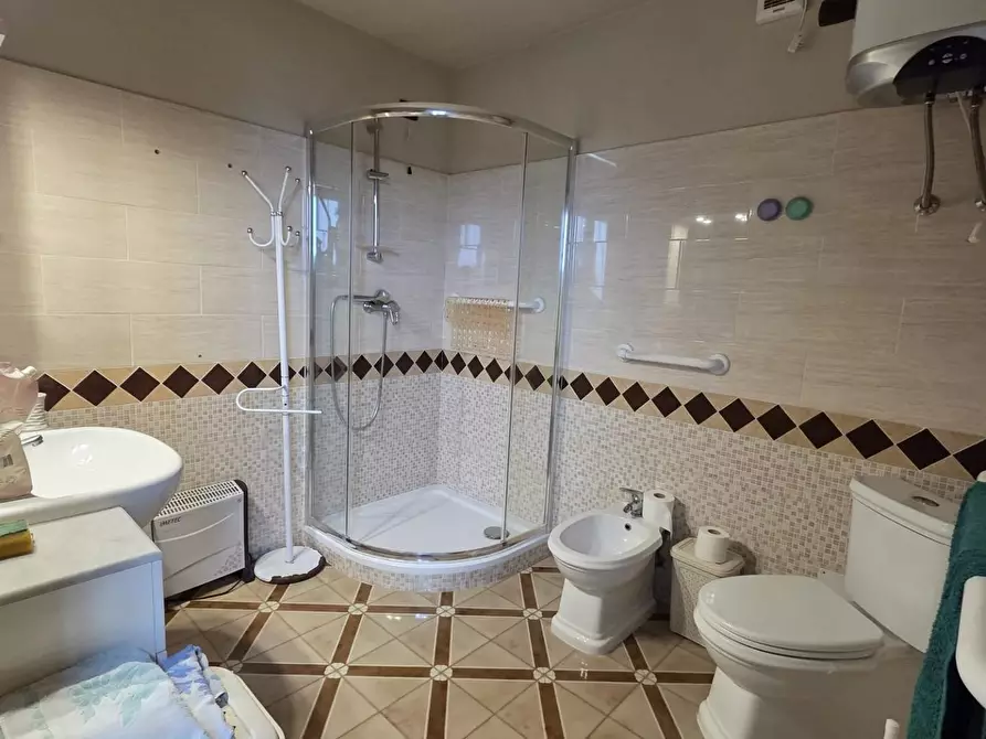 Immagine 21 di Terratetto in vendita  a Pescia