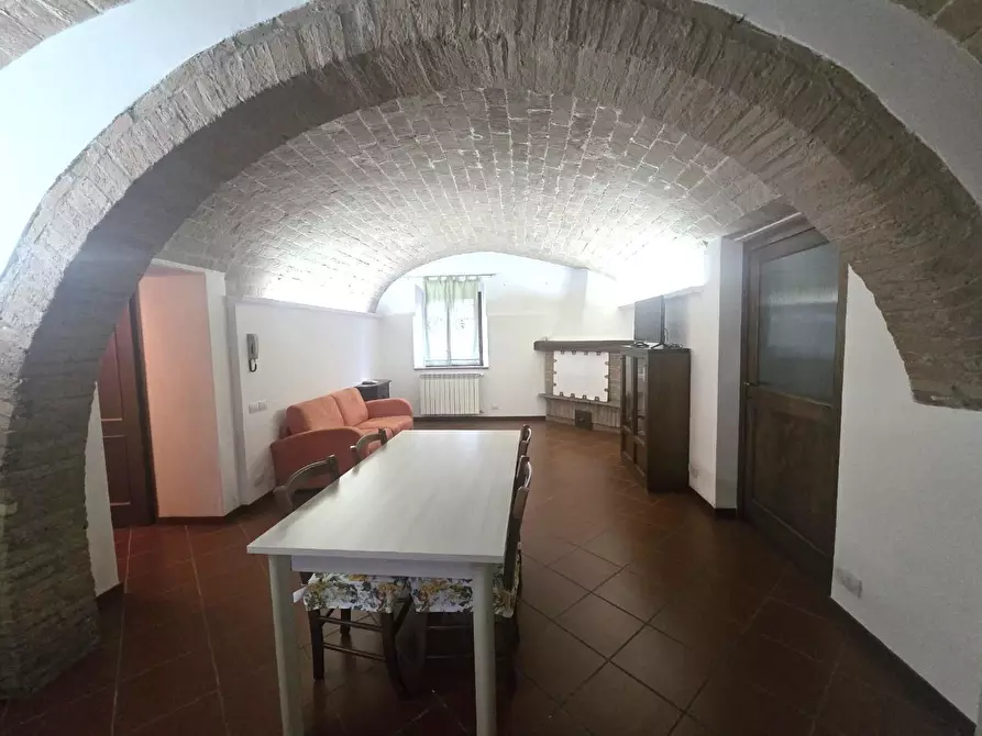 Immagine 18 di Casa colonica in vendita  a Poggibonsi