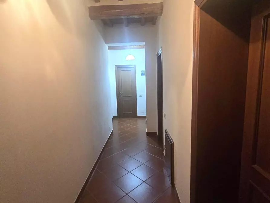 Immagine 30 di Casa colonica in vendita  a Poggibonsi