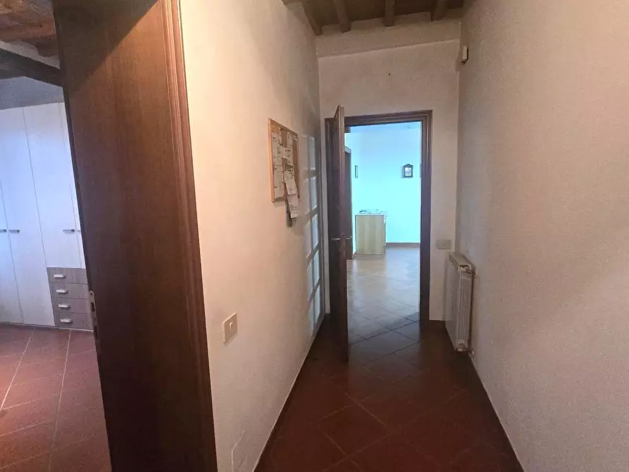 Immagine 23 di Casa colonica in vendita  a Poggibonsi