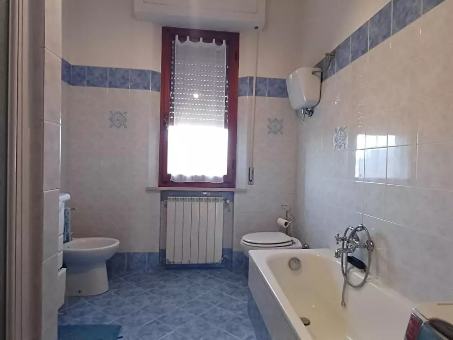 Immagine 16 di Casa colonica in vendita  a Montepulciano
