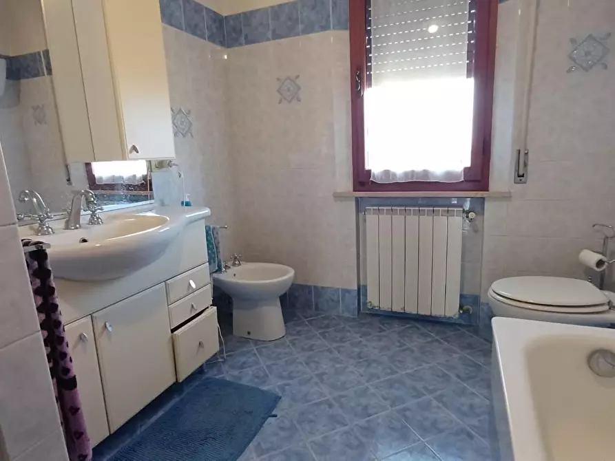 Immagine 18 di Casa colonica in vendita  a Montepulciano