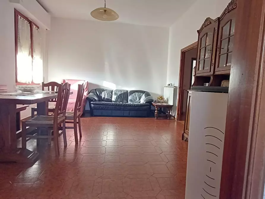 Immagine 13 di Casa colonica in vendita  a Montepulciano