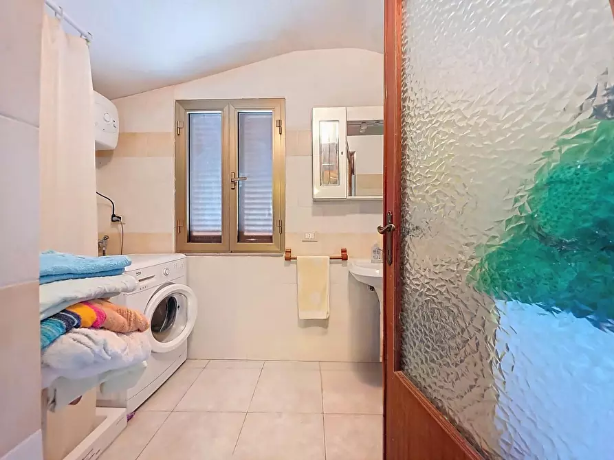 Immagine 33 di Villa in vendita  a San Giuliano Terme