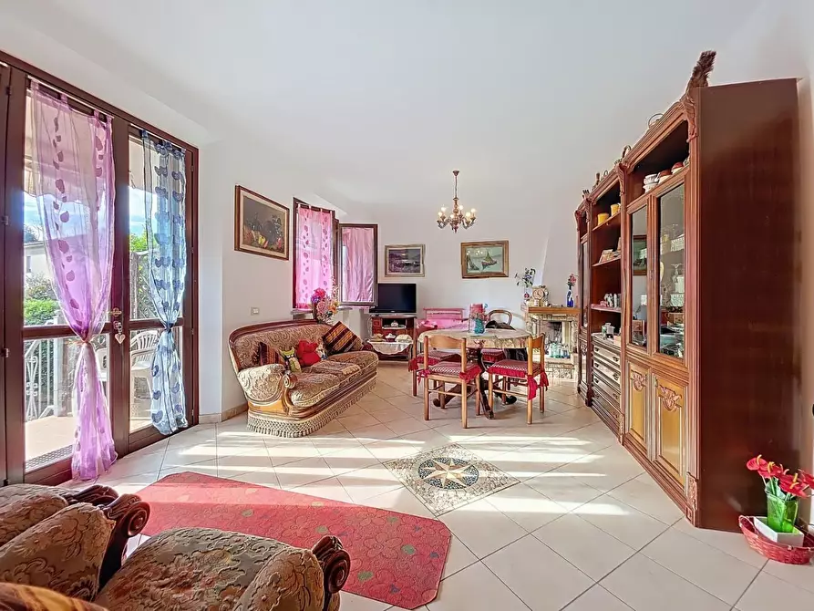 Immagine 29 di Villa in vendita  a San Giuliano Terme