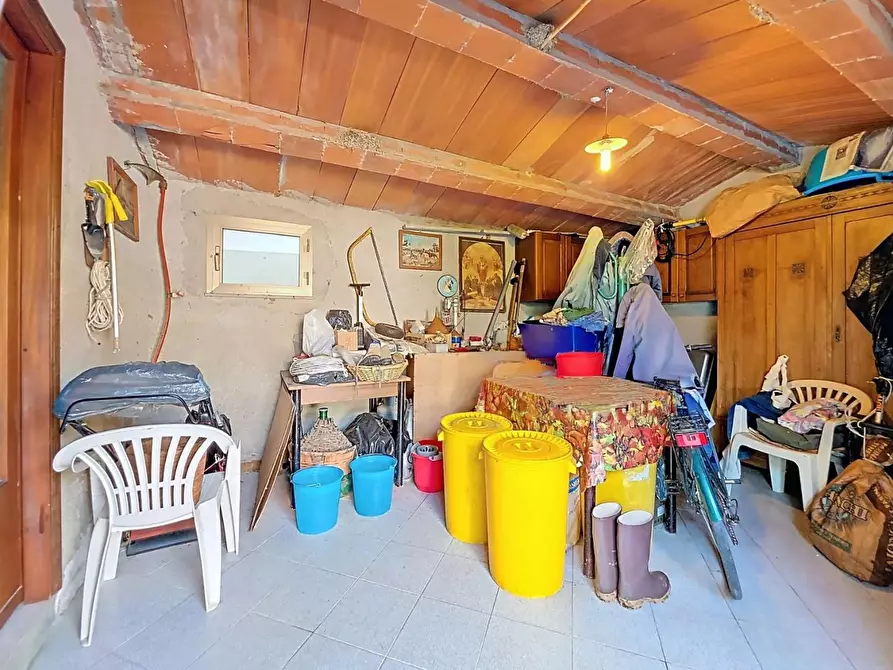 Immagine 35 di Villa in vendita  a San Giuliano Terme