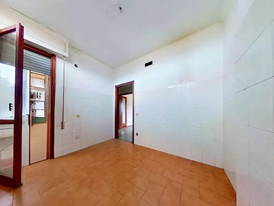 Immagine 5 di Appartamento in vendita  a Pisa