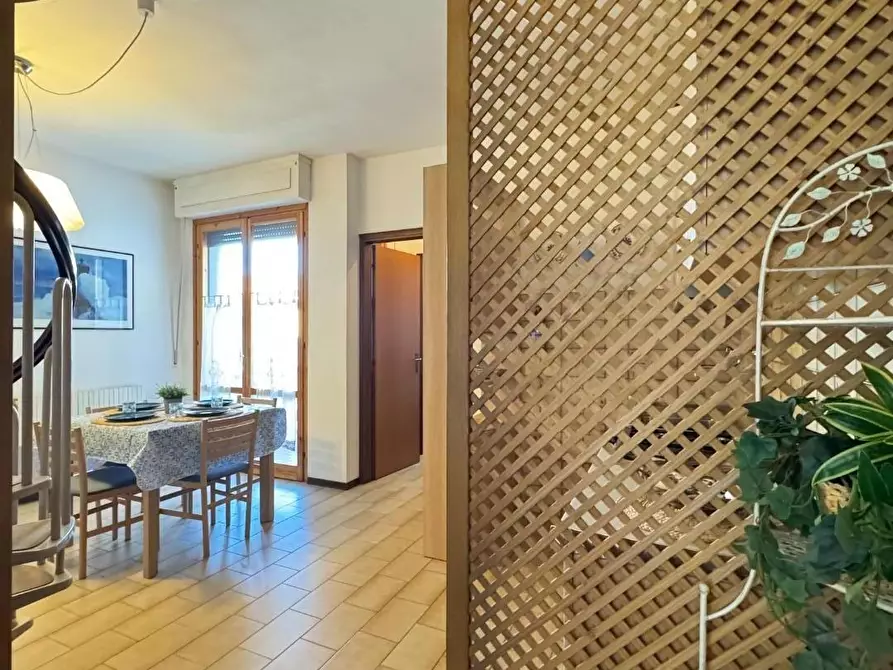 Immagine 7 di Appartamento in vendita  a Viareggio