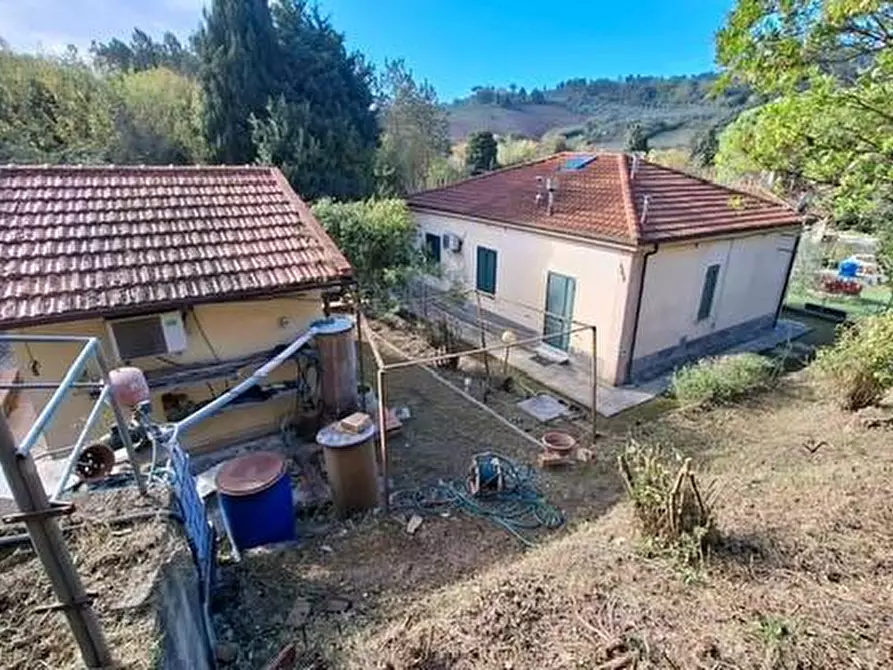 Immagine 17 di Casa indipendente in vendita  a Collesalvetti