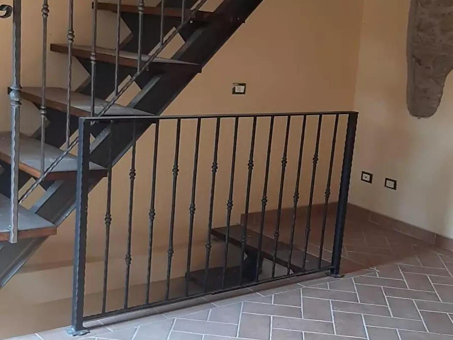 Immagine 11 di Rustico / casale in affitto  a Vicopisano