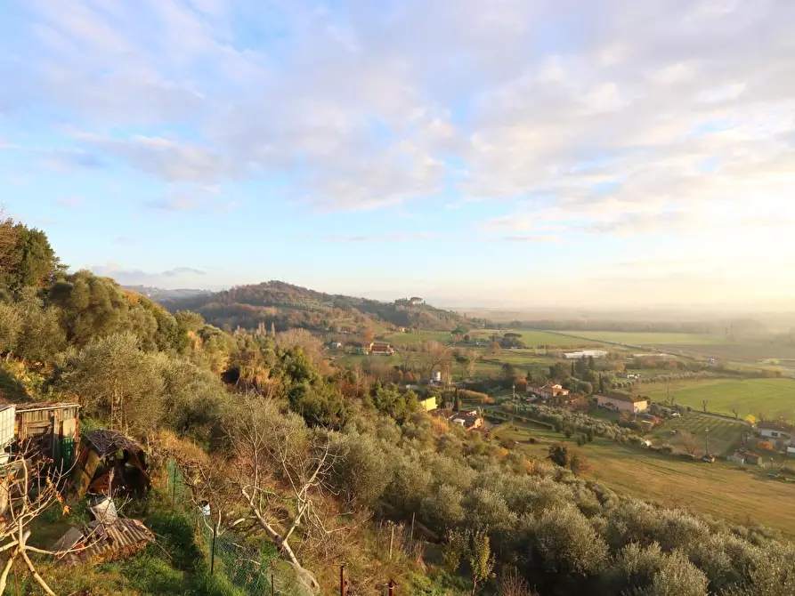 Immagine 9 di Casa bifamiliare in vendita  a Pontedera