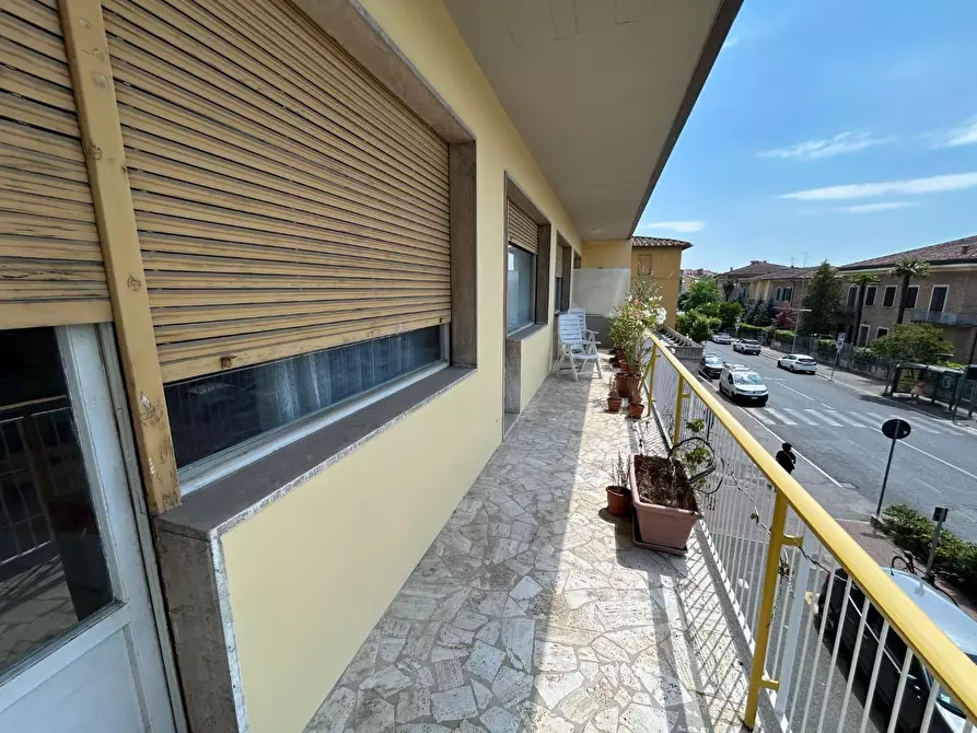 Immagine 8 di Appartamento in vendita  a Siena