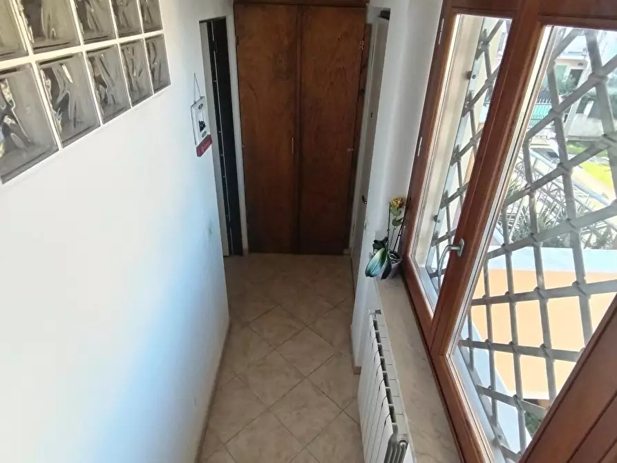 Immagine 14 di Appartamento in vendita  a Massa