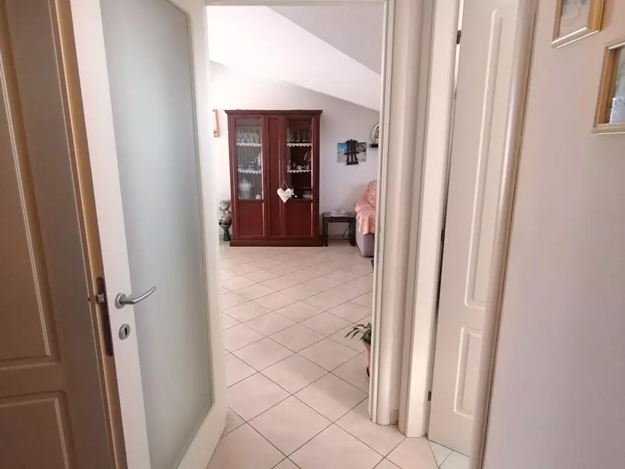 Immagine 19 di Appartamento in vendita  a Massa