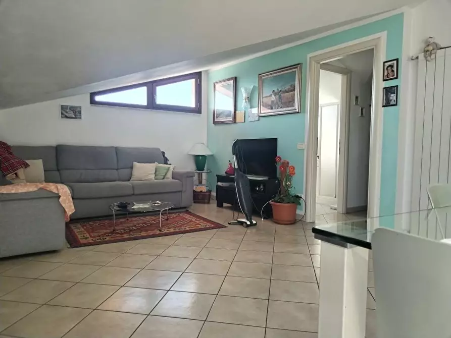 Immagine 18 di Appartamento in vendita  a Massa