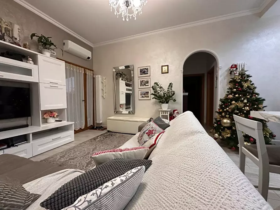 Immagine 8 di Appartamento in vendita  a Collesalvetti