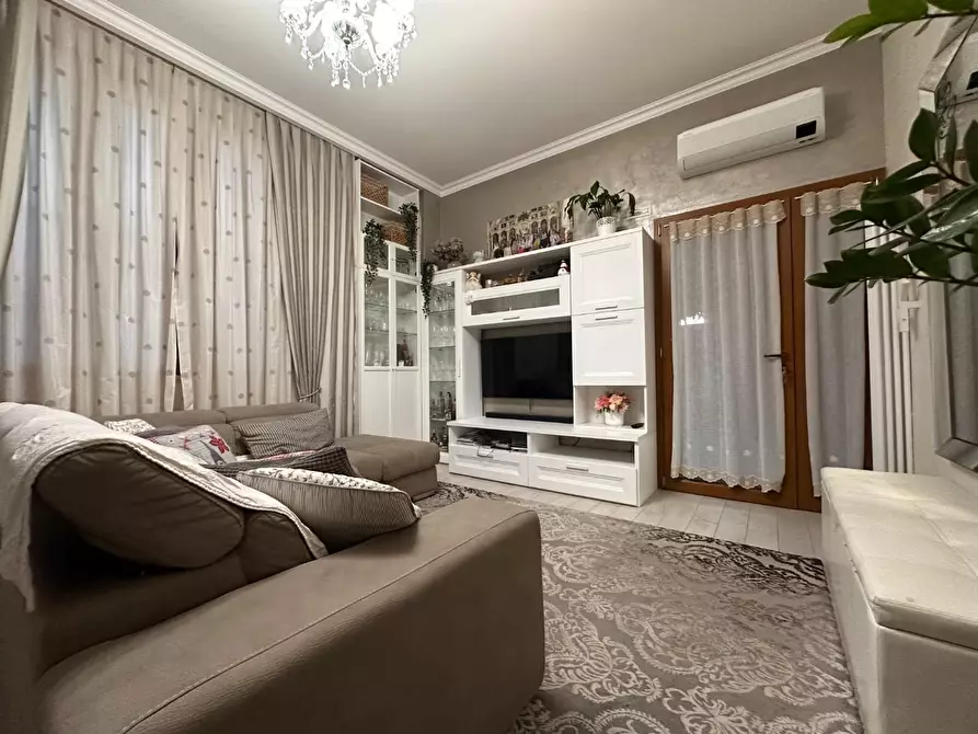 Immagine 9 di Appartamento in vendita  a Collesalvetti