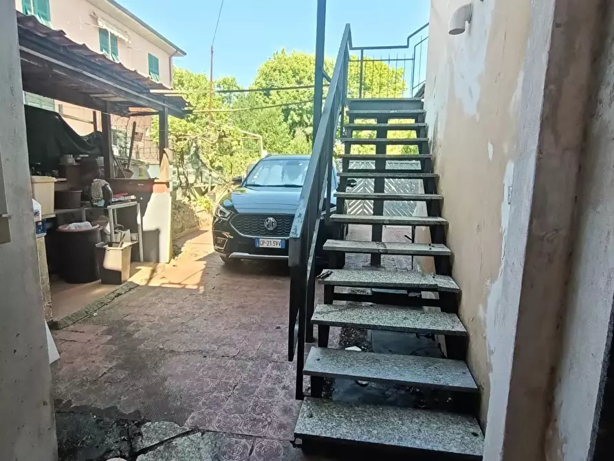 Immagine 5 di Casa bifamiliare in vendita  a Carrara