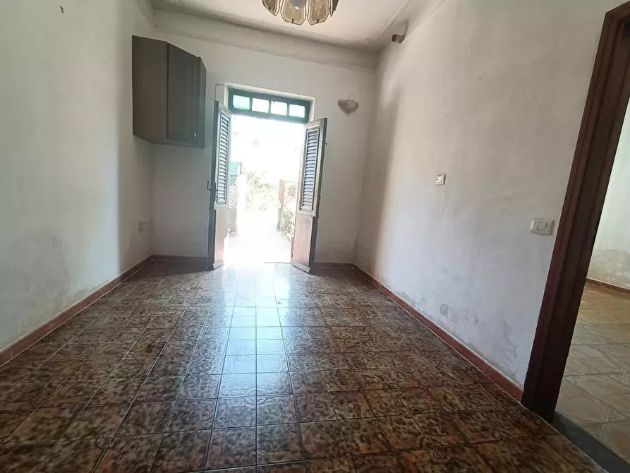 Immagine 10 di Casa bifamiliare in vendita  a Carrara