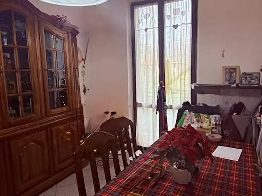 Immagine 31 di Casa bifamiliare in vendita  a Carrara