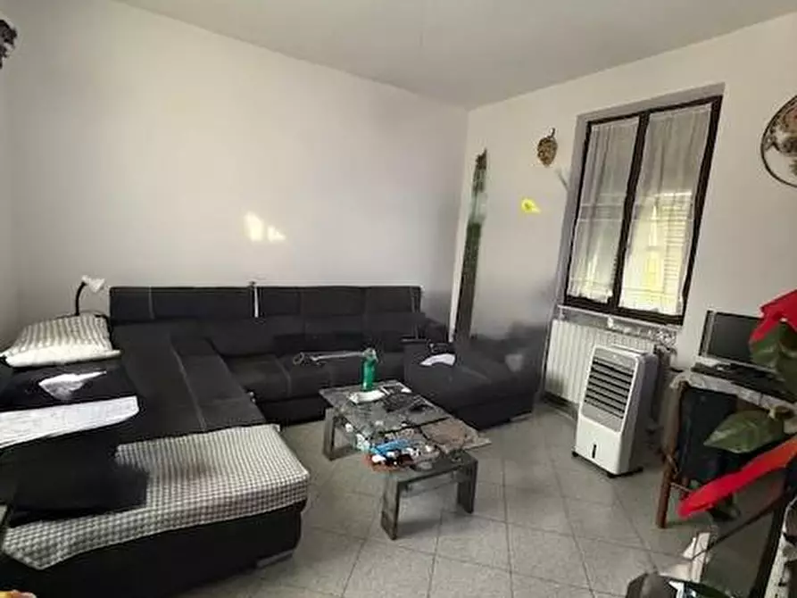 Immagine 25 di Casa bifamiliare in vendita  a Carrara