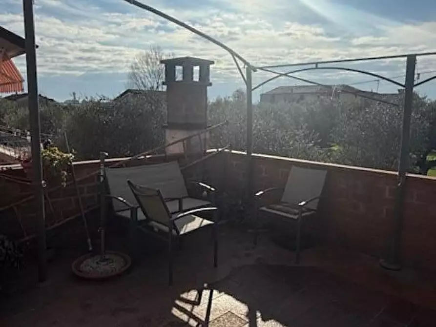 Immagine 33 di Casa bifamiliare in vendita  a Carrara