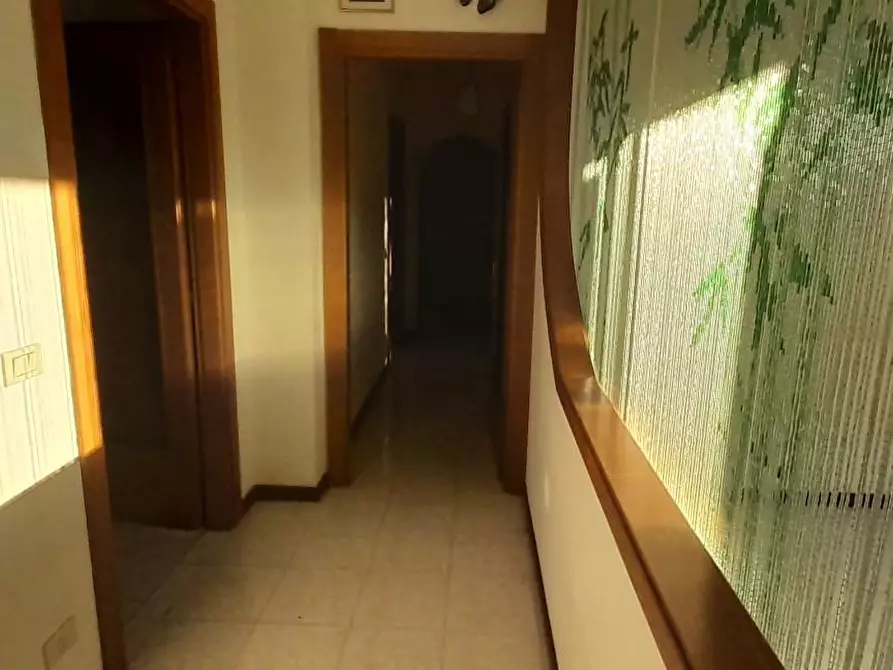 Immagine 12 di Appartamento in vendita  a Massa