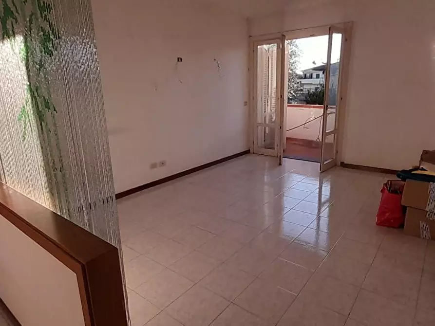 Immagine 3 di Appartamento in vendita  a Massa