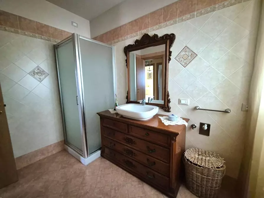 Immagine 5 di Appartamento in vendita  a Santa Croce Sull'arno