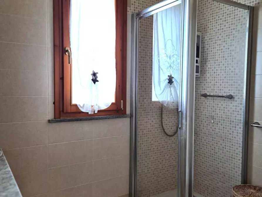 Immagine 12 di Appartamento in vendita  a Santa Croce Sull'arno