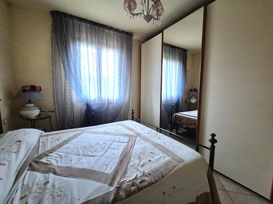 Immagine 8 di Appartamento in vendita  a Santa Croce Sull'arno