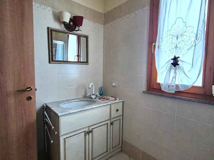 Immagine 11 di Appartamento in vendita  a Santa Croce Sull'arno