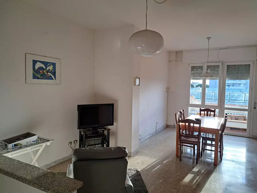 Immagine 3 di Appartamento in vendita  a Carrara