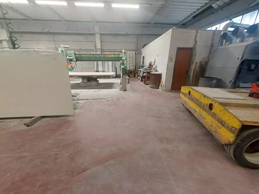 Immagine 6 di Attività artigianale in vendita  a Casciana Terme Lari