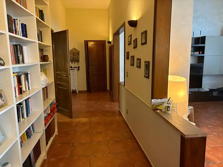 Immagine 2 di Appartamento in vendita  a Livorno