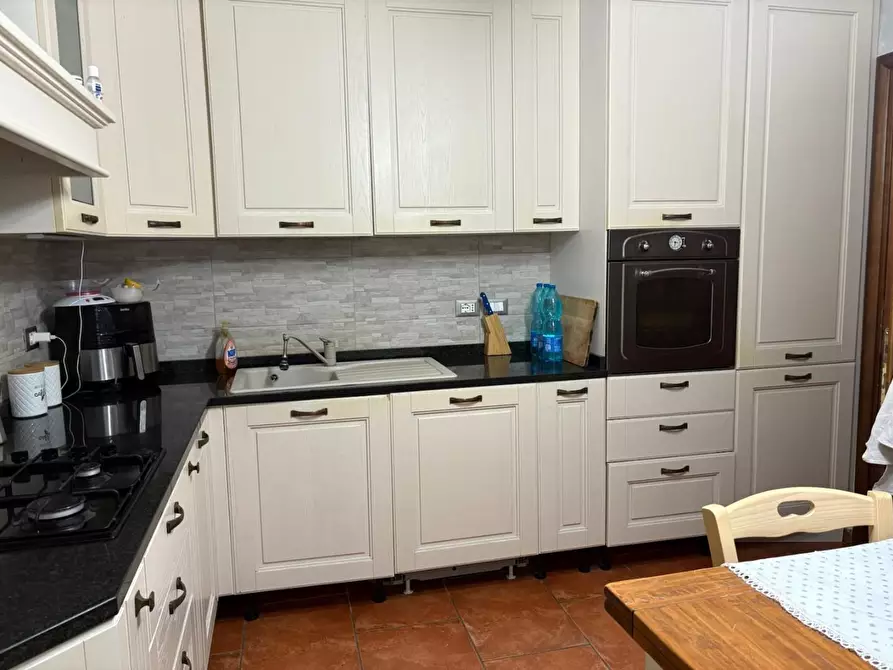 Immagine 26 di Appartamento in vendita  a Livorno