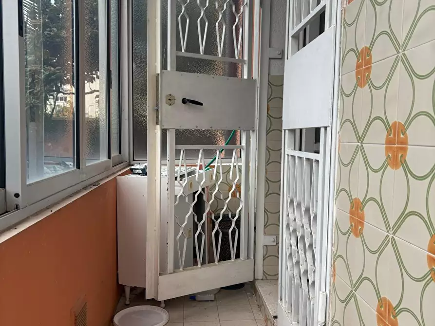 Immagine 14 di Appartamento in vendita  a Livorno