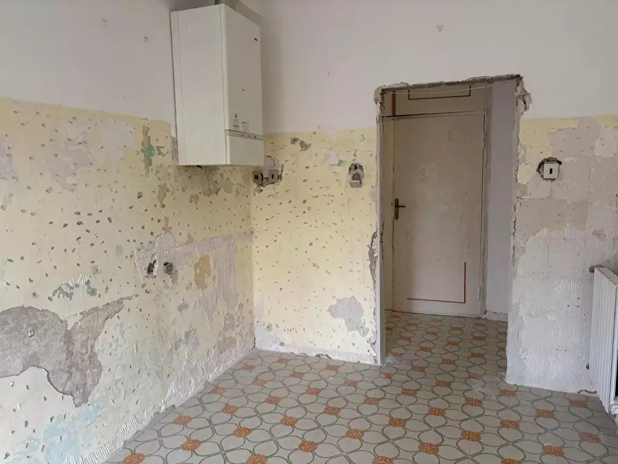 Immagine 10 di Appartamento in vendita  a Livorno