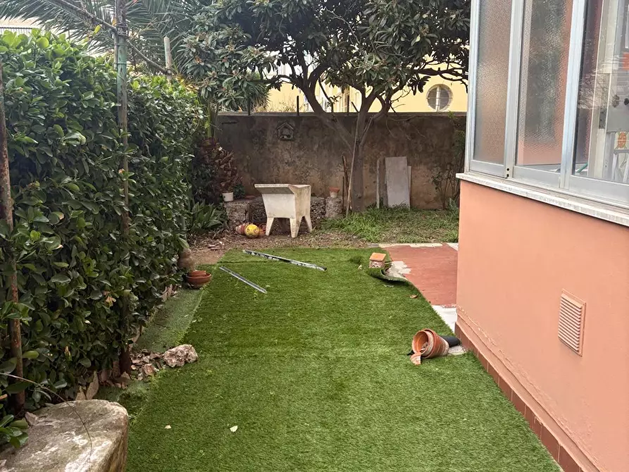 Immagine 1 di Appartamento in vendita  a Livorno