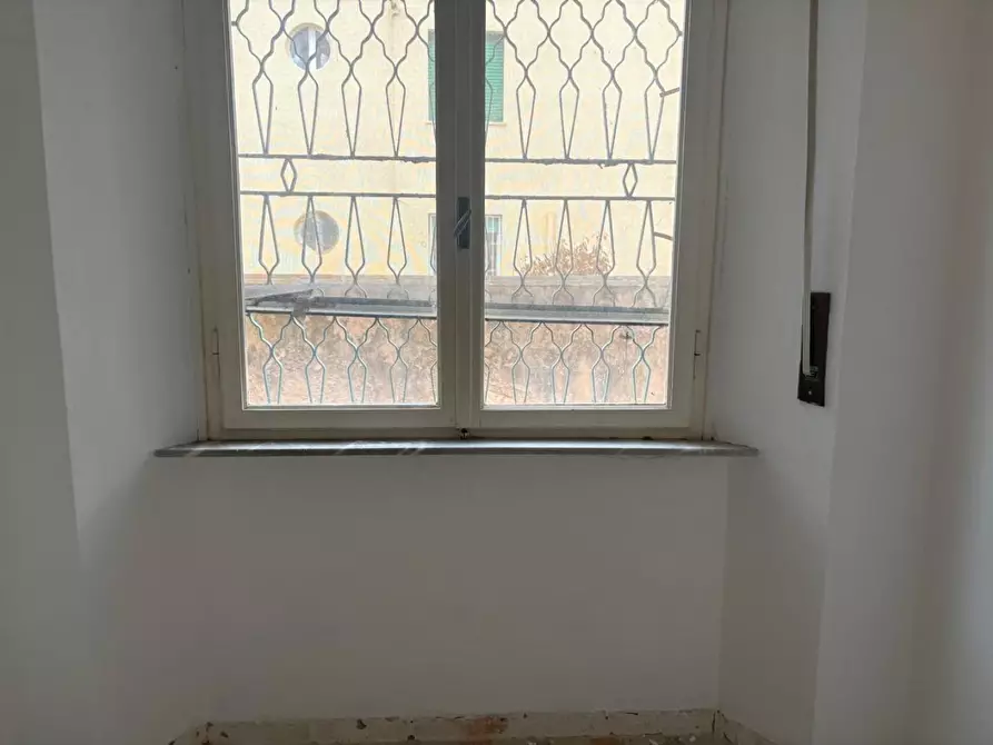 Immagine 18 di Appartamento in vendita  a Livorno