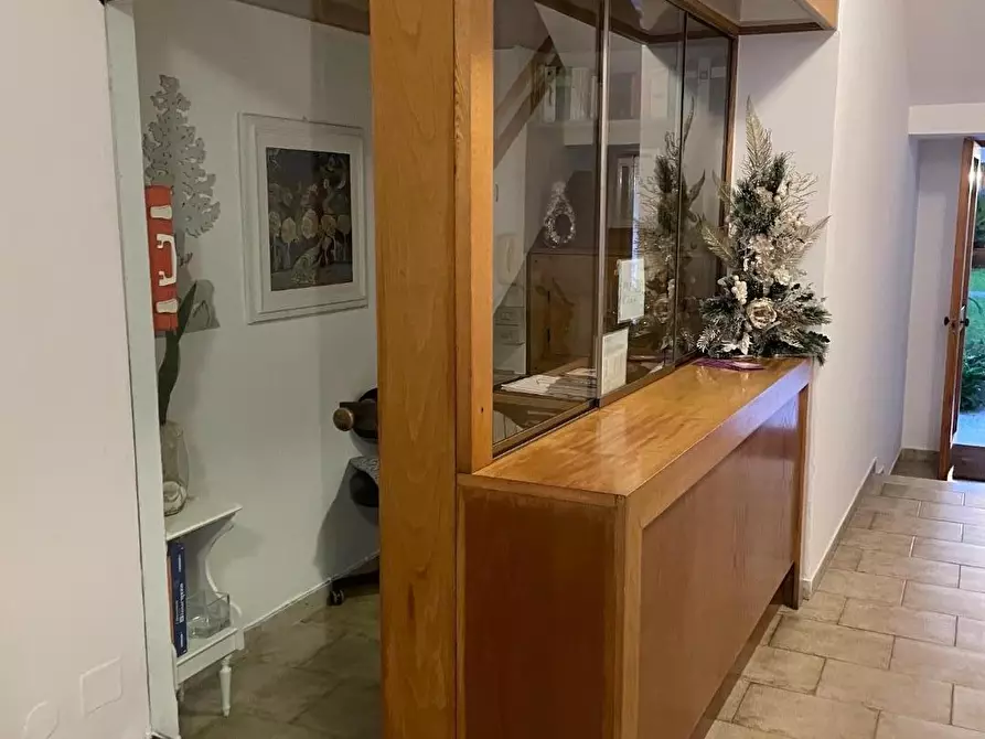 Immagine 18 di Appartamento in affitto  a Viareggio