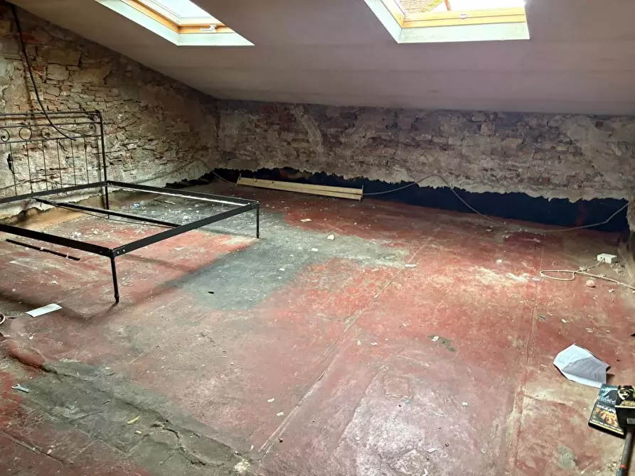 Immagine 11 di Villa in vendita  a Viareggio