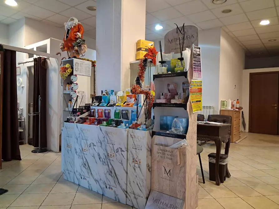 Immagine 4 di Locale commerciale in vendita  a Arcola