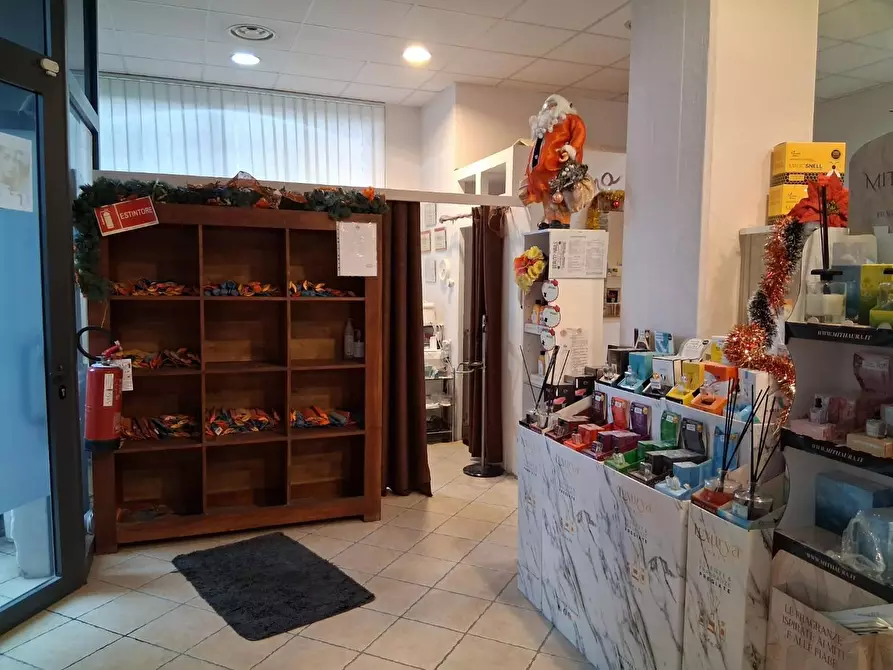 Immagine 5 di Locale commerciale in vendita  a Arcola