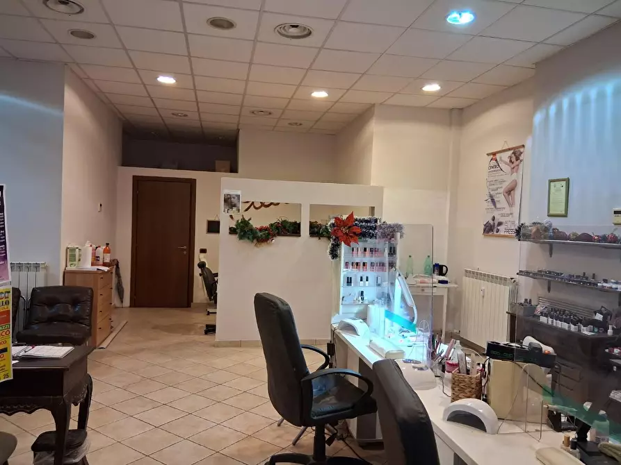 Immagine 2 di Locale commerciale in vendita  a Arcola