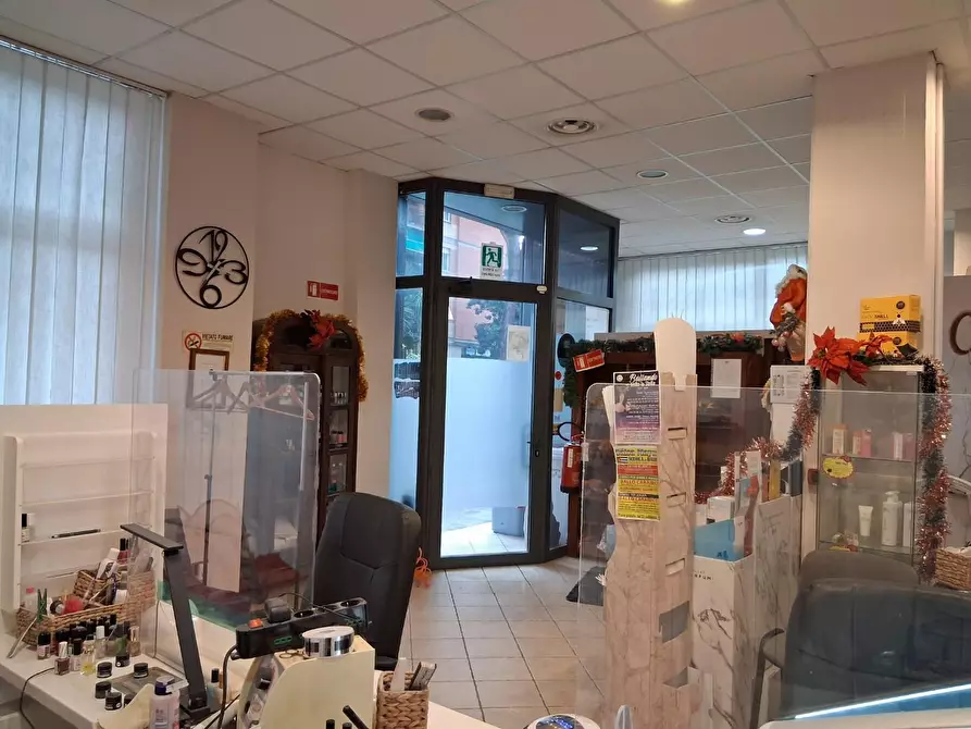 Immagine 9 di Locale commerciale in vendita  a Arcola