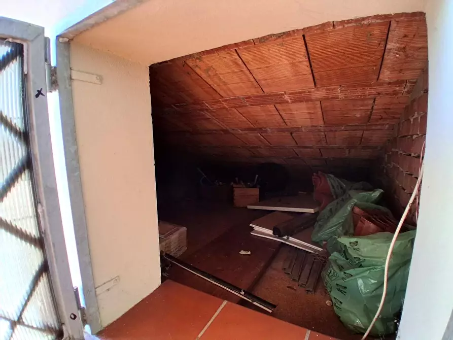 Immagine 22 di Villa in vendita  a Capannori