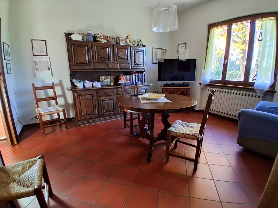 Immagine 13 di Villa in vendita  a Capannori