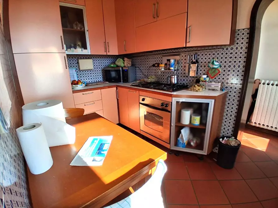 Immagine 17 di Villa in vendita  a Capannori