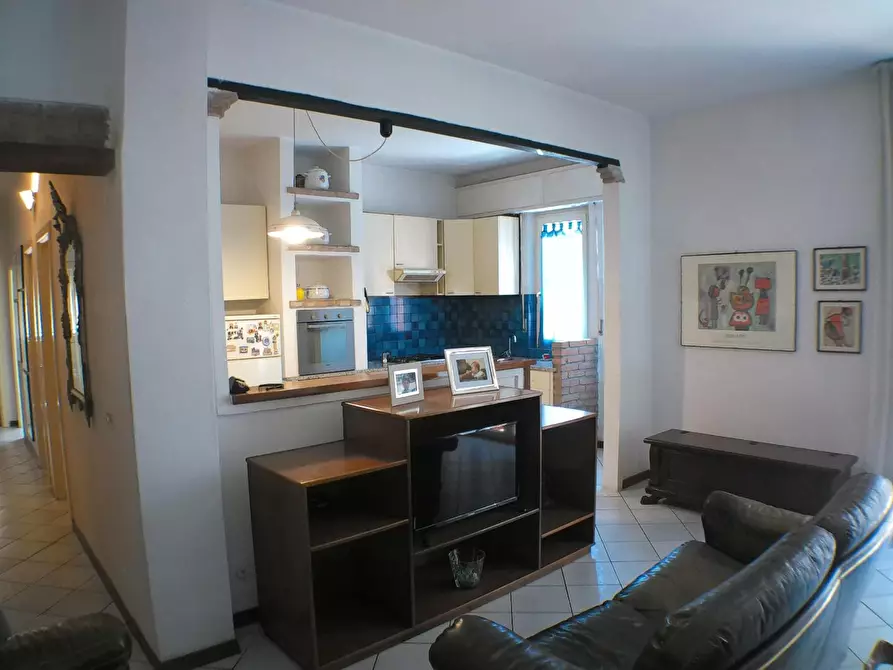 Immagine 33 di Appartamento in vendita  a Carrara